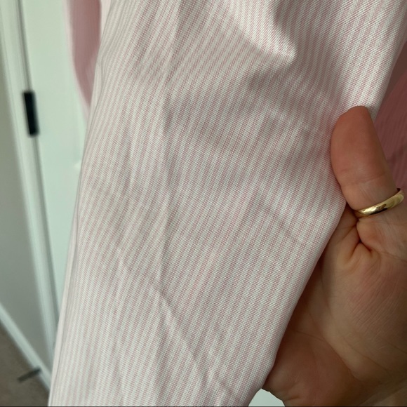 Pink pin stripe Brooks Brothers size 10 women’s button down GREAT CONDITION - Picture 5 of 7